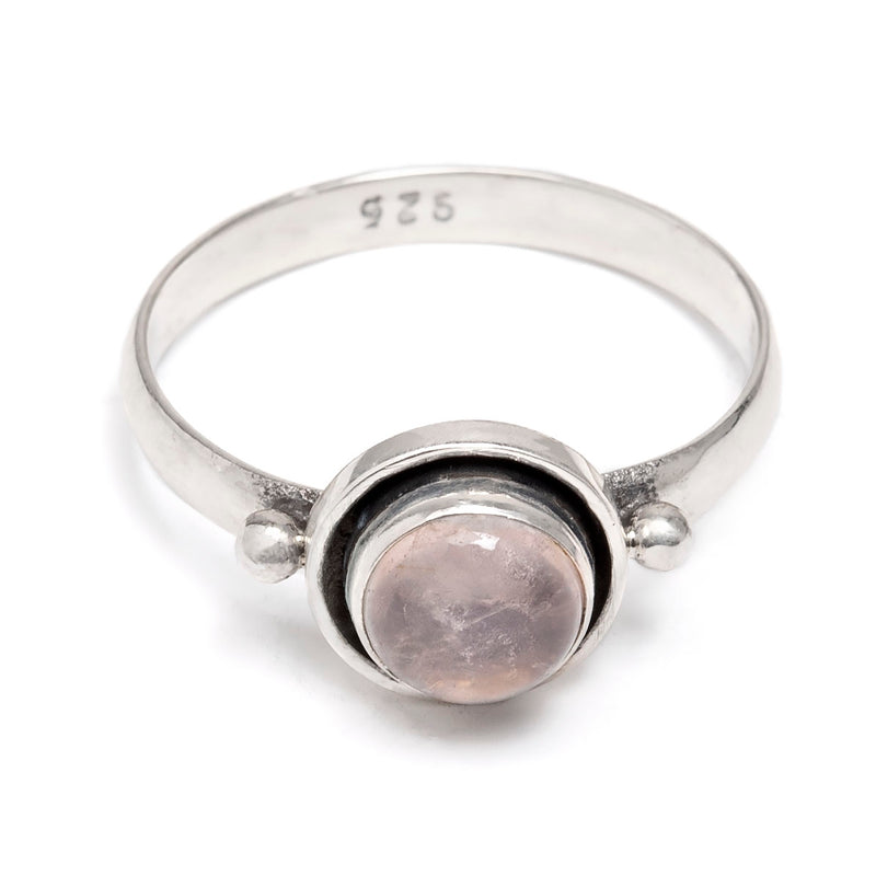 Rose quartz, round smooth silver ring