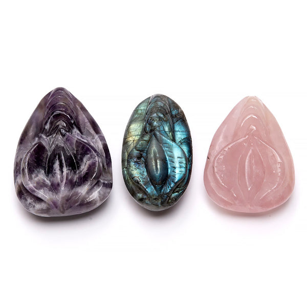 Crystal vagina, several types of stones