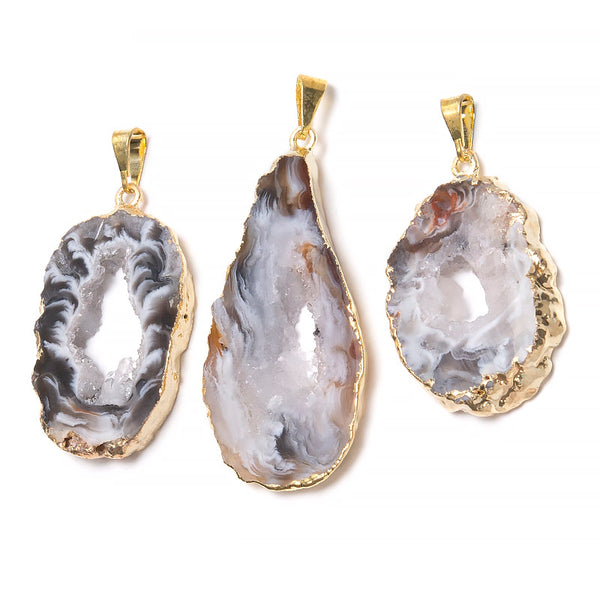 Agate, geode crystal pendant gold
