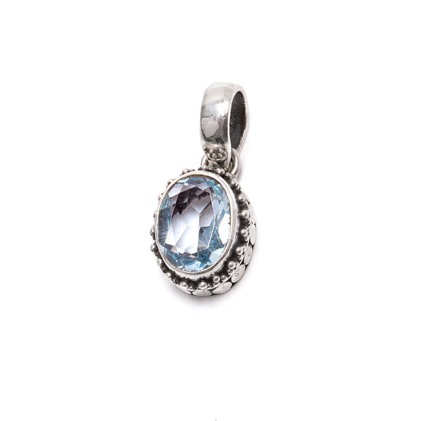 Blue topaz, oval pendant with filigree details