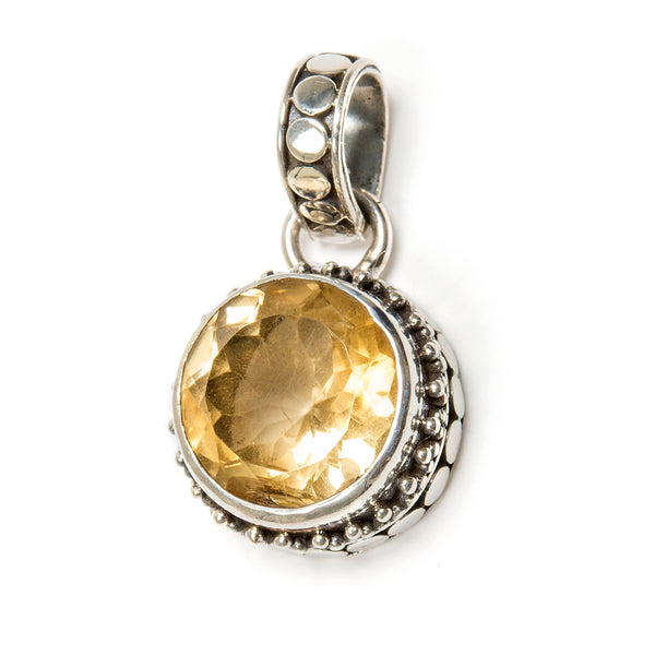 Faceted citrine with beautiful filigree edge
