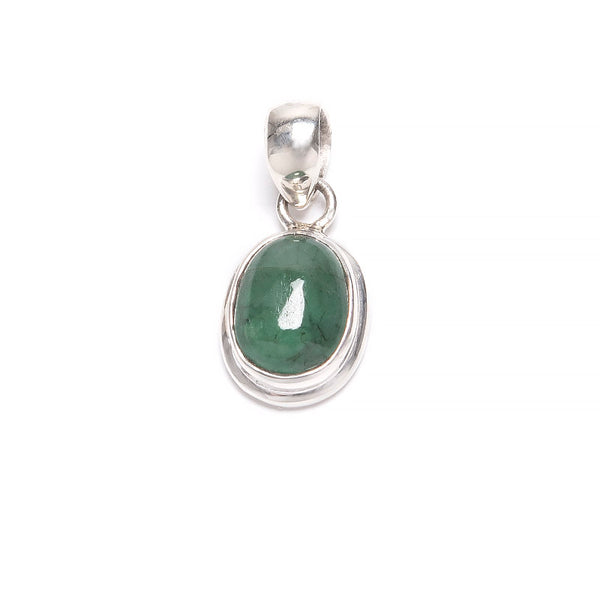 Emerald small oval pendant with smooth silver setting