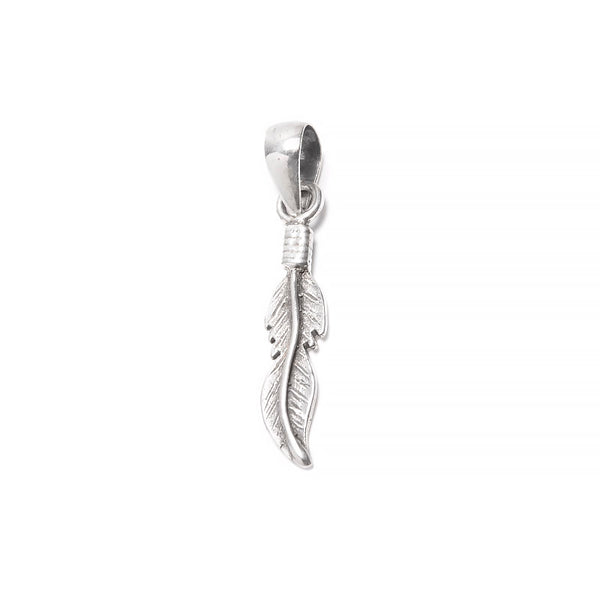 Small feather, silver pendant