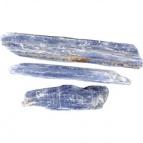 Blue kyanite, leaf