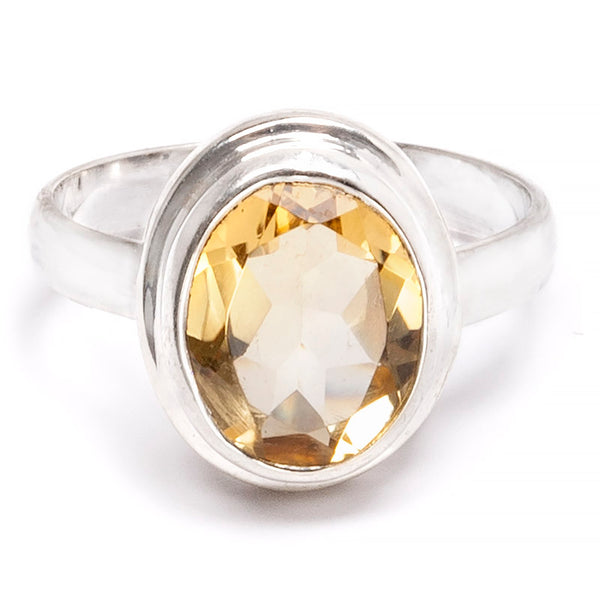 Citrine, oval silver ring