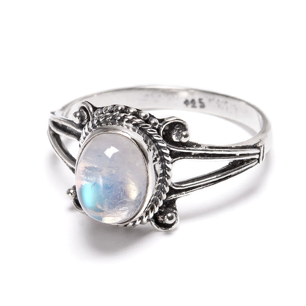Rainbow moonstone, filigree-decorated oval silver ring