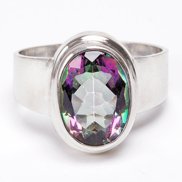 Magic topaz, oval silver ring